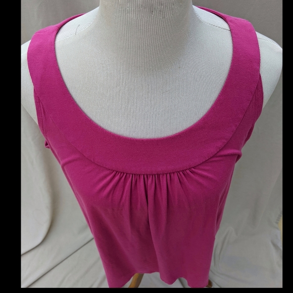 MAKE OFFER: Josephine Chaus Fuschia Pink Gathered Tank Blouse - Picture 2 of 16